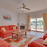 Summer Breeze Villa