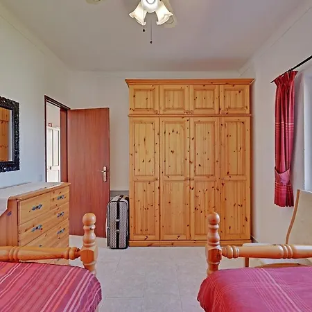 Summer Breeze Aljezur