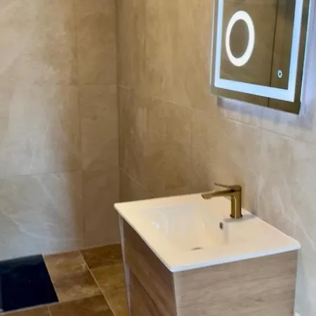 Βίλα Summer Breeze