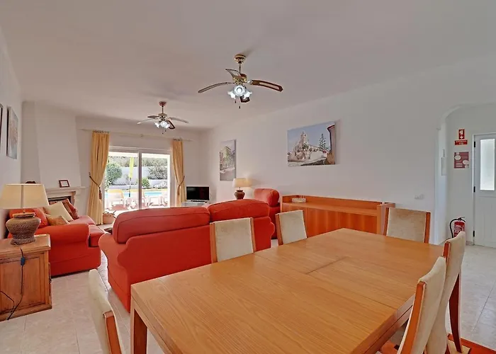 ヴィラ Summer Breeze