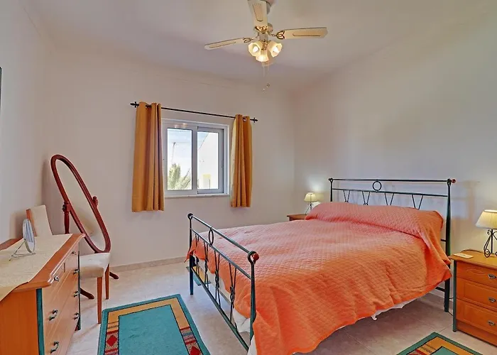 ヴィラ Summer Breeze *