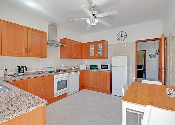 ヴィラ Summer Breeze