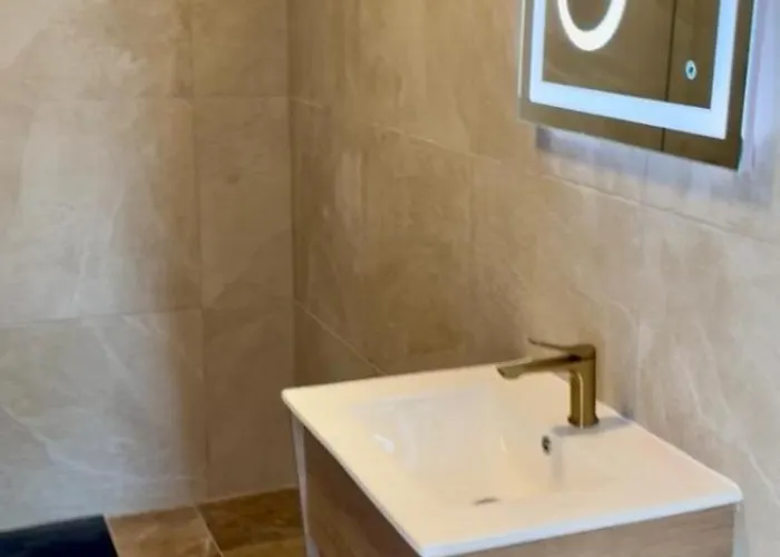 ヴィラ Summer Breeze